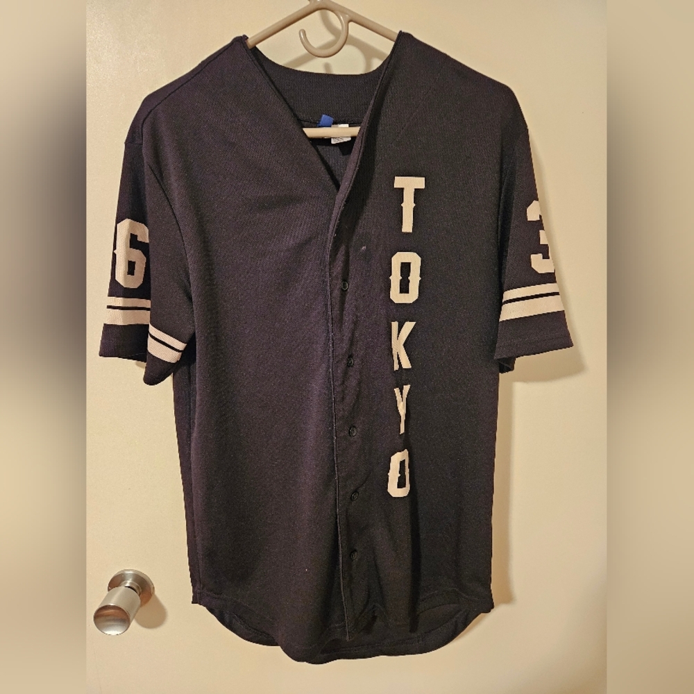 H&M Divided Tokyo Baseball Jersey -Shirt Mens Small Black